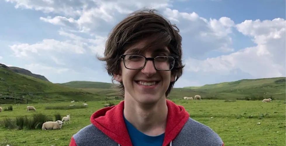 Headshot of Aaron Zweig