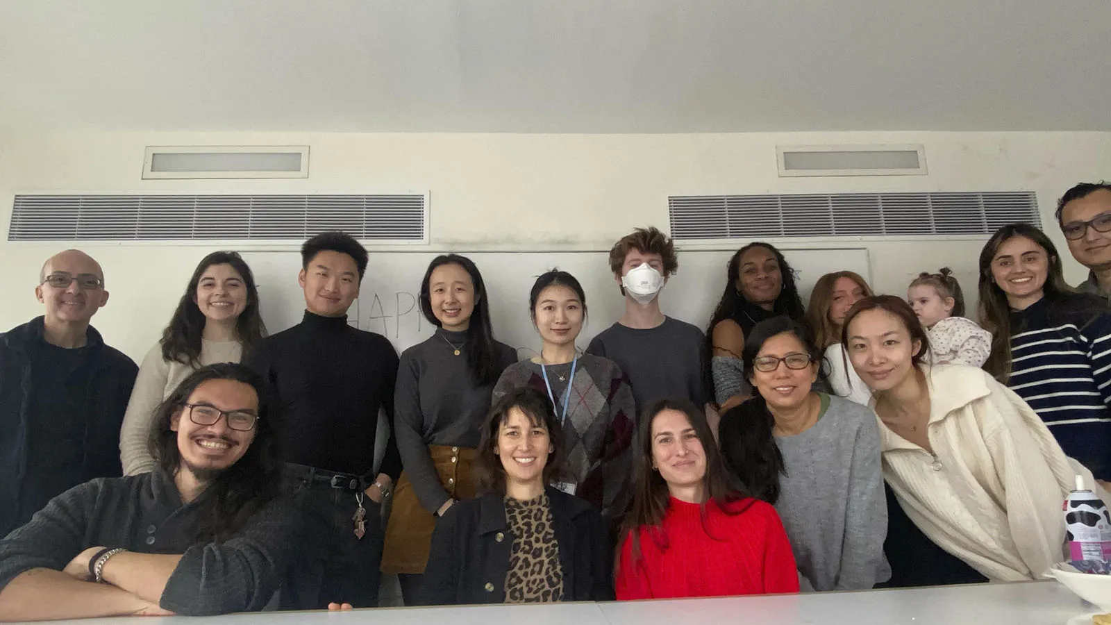 The members of Stockwell Laboratory pose together for a group photo.