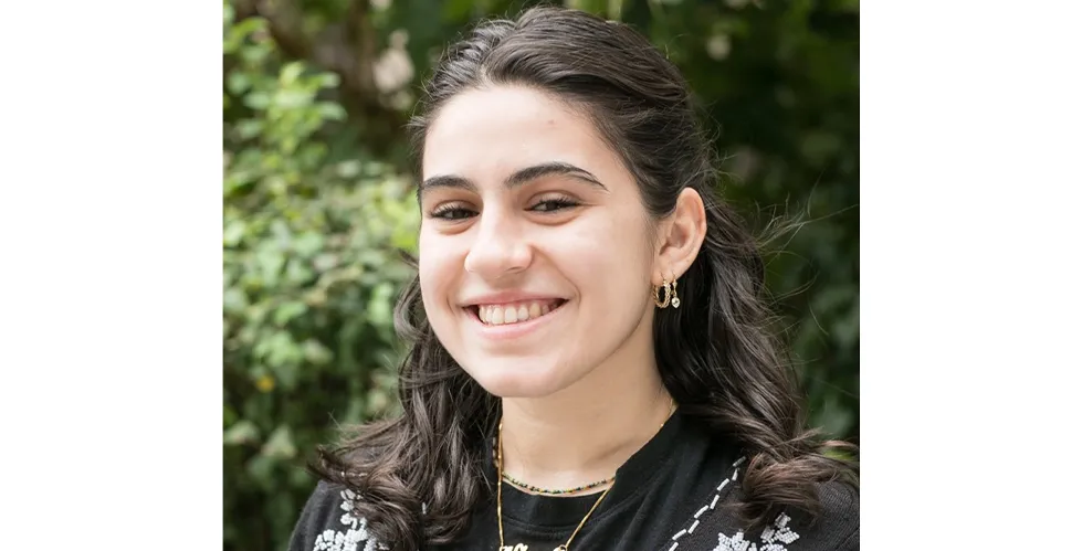 Headshot of Hannah Khanshali