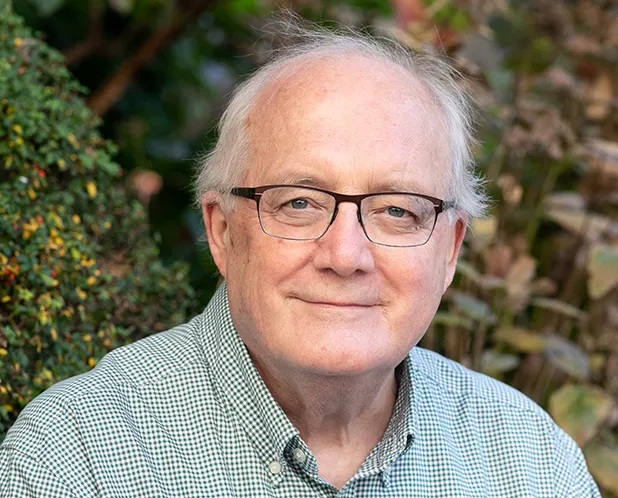 Headshot of Simon Tavaré