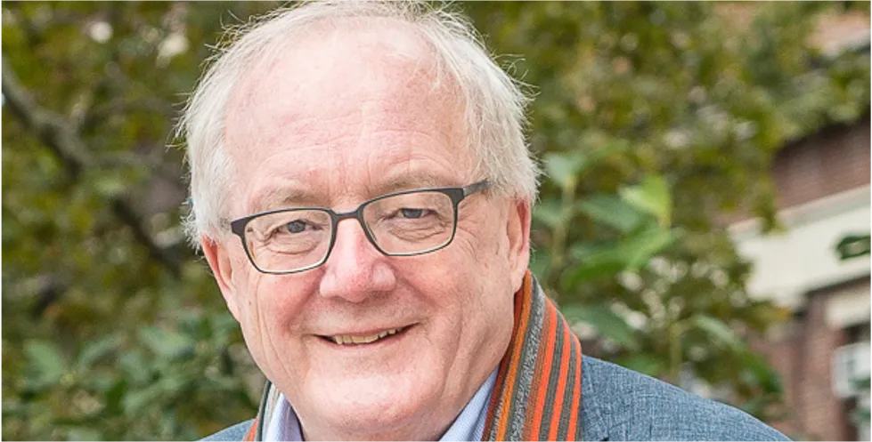 Headshot of Simon Tavaré