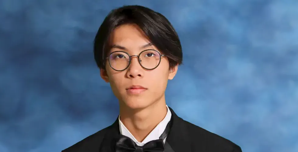Headshot of Thomas Cong