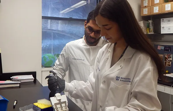 SRP  Emerging Scholars work in a laboratory