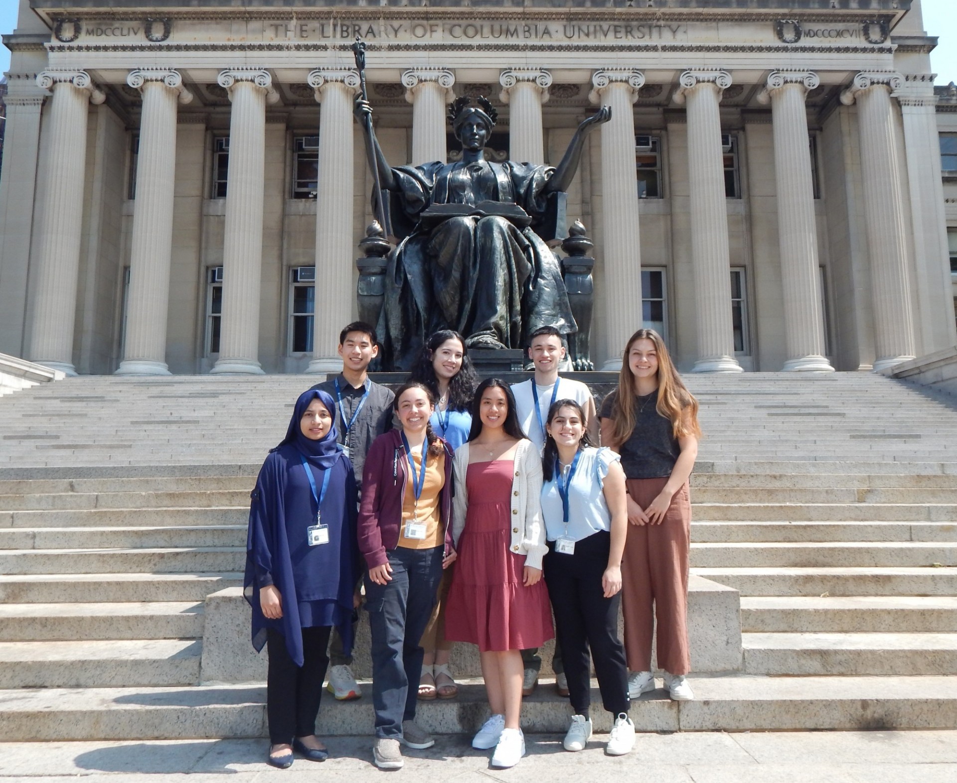 8 SRP interns in front of the Columbia Alma Matter statue